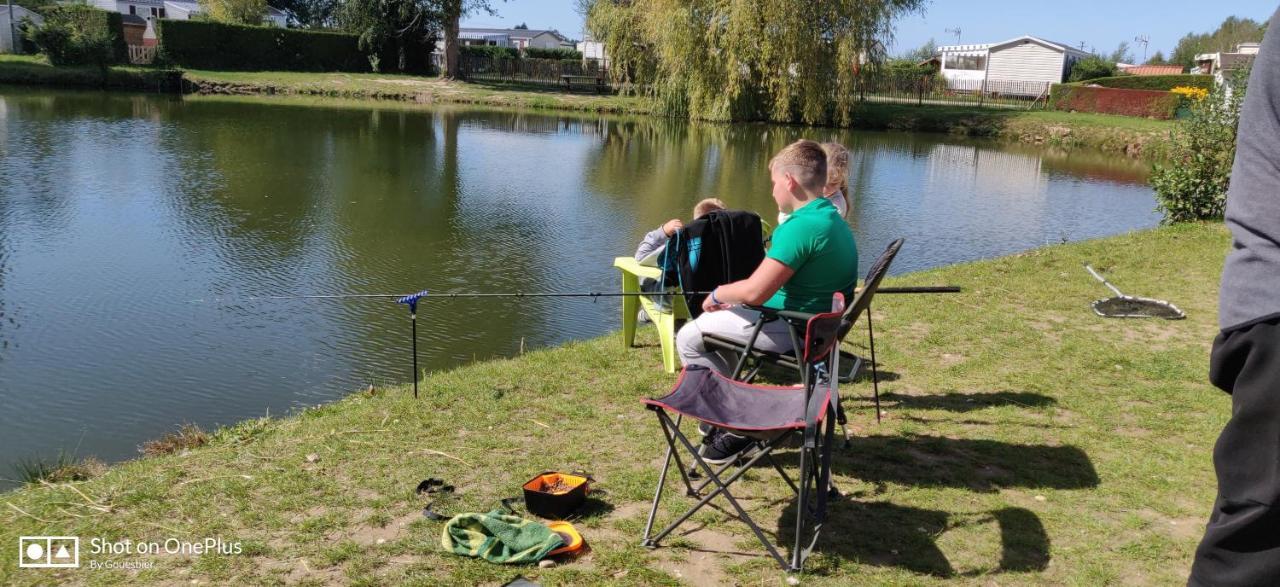 Camping La Garenne De Moncourt Rue  Exterior photo