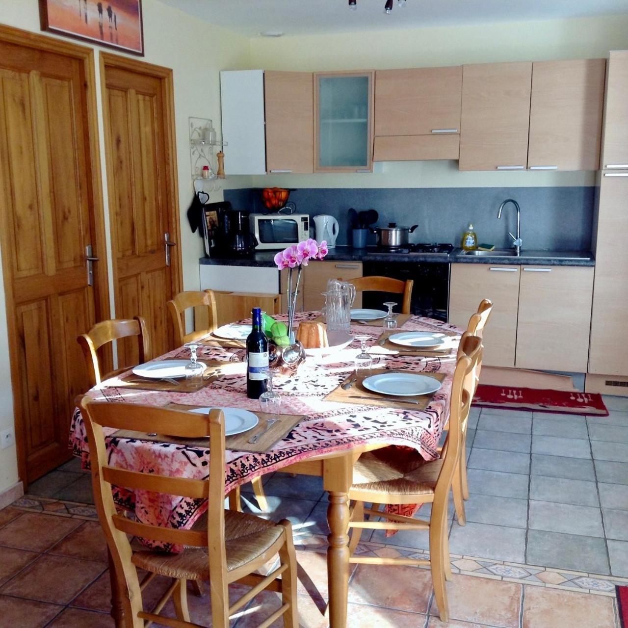 Camping La Garenne De Moncourt Rue  Exterior photo